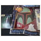 Lot of 2 Star Wars toys, stationery set and Mace