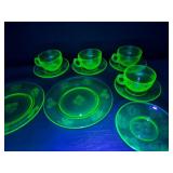 11pc Hazel Atlas Fruit pattern uranium glass set