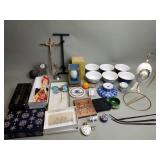 Box of miscellaneous items; bowls, copper key