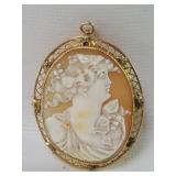 Antique shell cameo Pendant/brooch in a 10k gold