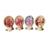Lot of Marilyn Monroe show stopper figurine plates