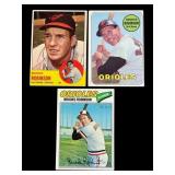 Lot of 1960/70s Brooks Robinson baseball cards