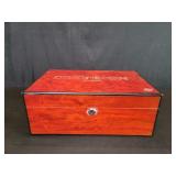 Wood Diamond Crown humidor