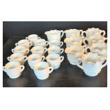20pc 1950s Fenton hobnail creamer/sugar
