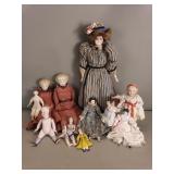 Group of vintage collectable dolls