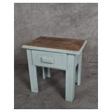 Vintage shabby blue, pine student