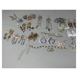 Group of costume jewelry