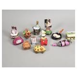 Porcelain trinket boxes some Limoges France