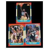 Lot 1986 Fleer basketball cards  Kareem