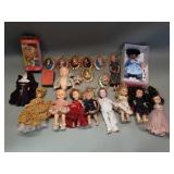 Group of vintage dolls various makers