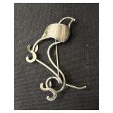 Vintage sterling silver brooch