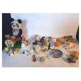Vintage items: porcelain & glass birds, seashells,