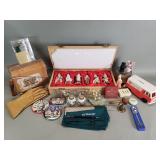 Box of miscellaneous Christmas ornaments,