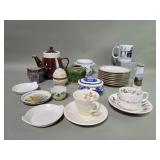 Ceramic and porcelain cups and saucers, small