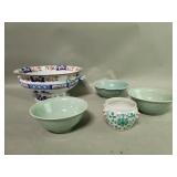 Group of Asian porcelain bowls