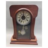 Antique Waterbury clock co. mantel clock