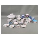 Porcelain cups and saucers, Porcelain covered