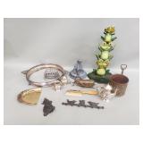 Box of miscellaneous items metal frog