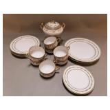 Group of Haviland Limoges porcelain plates,