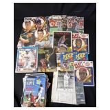 Lot of vintage sport items