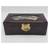 Vintage Chinese lacquered jewelry box with c