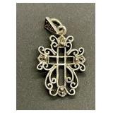 Vintage sterling silver filigree  cross pendant