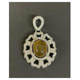 Vintage sterling silver pendant with oval