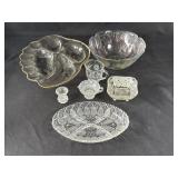 Lot of glass items