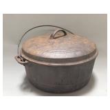 Vintage cast iron Dutch oven