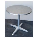 Stainless amd aluminum round table