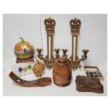 Vintage items - M&M box, Syroco decor,