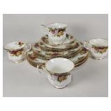 Vintage Royal Albert Old Country Rose 16pc