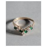 14k gold,emerald and diamond ring