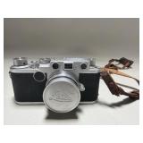 Vintage Leica DBP rangefinder camera