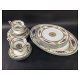 Wedgewood bone china dinnerware set .adequate in