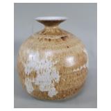 Victoria Littlejohn signed pottery vase