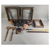 Box of misc picture frame, salt and pepper