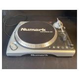 Numark TT 200 direct drive turntable