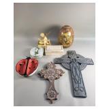 Box of misc trinket boxes, satsuma style egg, etc