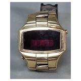 14k gold electroplate bezel and stainless steel