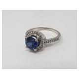 18k white gold, diamond and sapphire ring