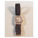 Elgin Art Deco 14k white gold ladies wristwatch