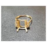 14k gold ring with 6 diamonds, missing center