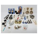 Lot of vintage costume jewelry earrings