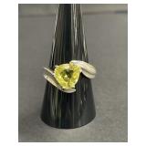 Sterling silver ring with yellow-green CZ