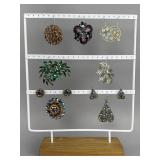 Aurora Borealis Rhinestone Brooches, Coro, Star