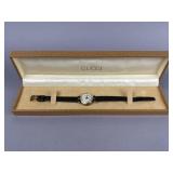 Gucci 2000L Sherry Line Watch in Box *RUNNING*