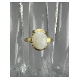 14K Yellow Gold Ladies Opal Ring
