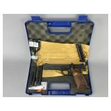 Smith & Wesson Model 41 .22 LR 5.5' Pistol