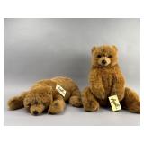 Pair of Avanti Plush Bears, Nos. 1065 and 1066